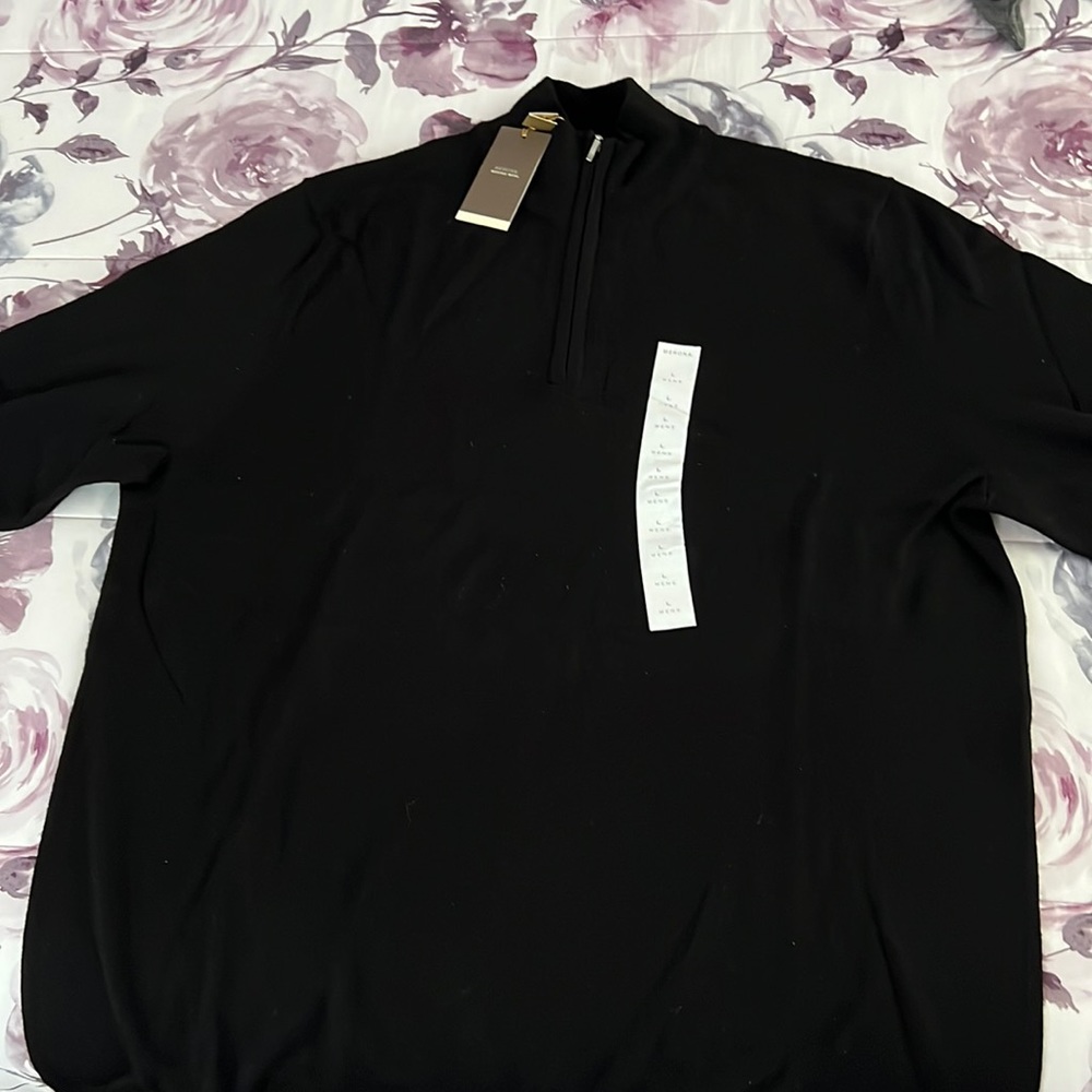 Half-Zip Pullover in Black